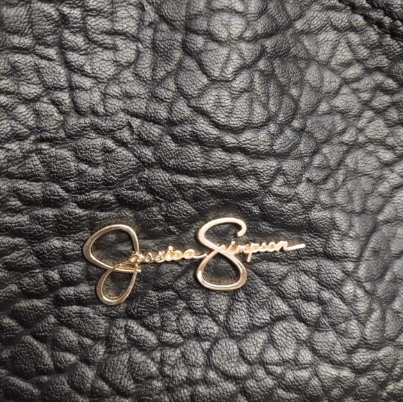 Jessica Simpson Tote Bag in Black Pebble, 4 Pockets, Shoulder Strap and Handles - Picture 7 of 15